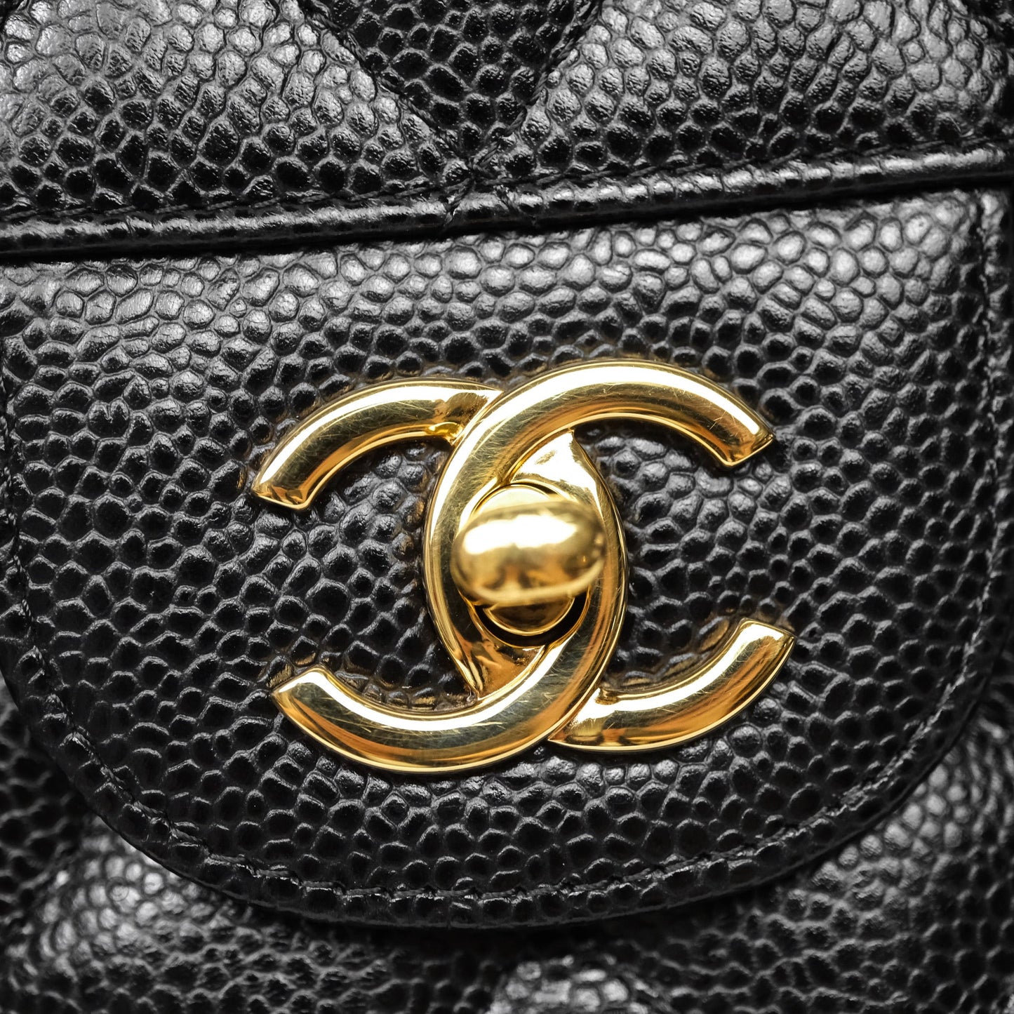 Chanel Jumbo Double Flap Quilted Black Caviar Gold Hardware⁣⁣