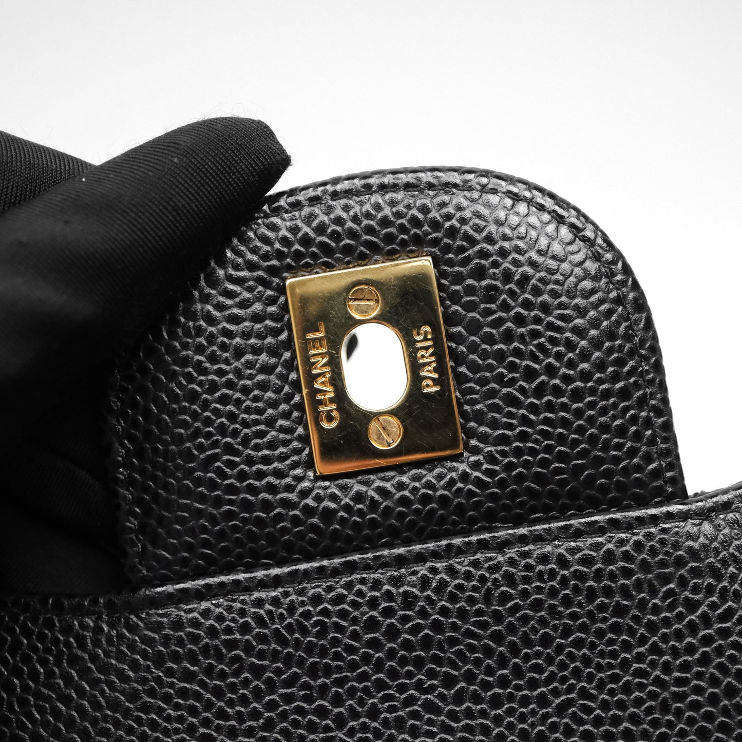 Chanel Jumbo Double Flap Quilted Black Caviar Gold Hardware⁣⁣
