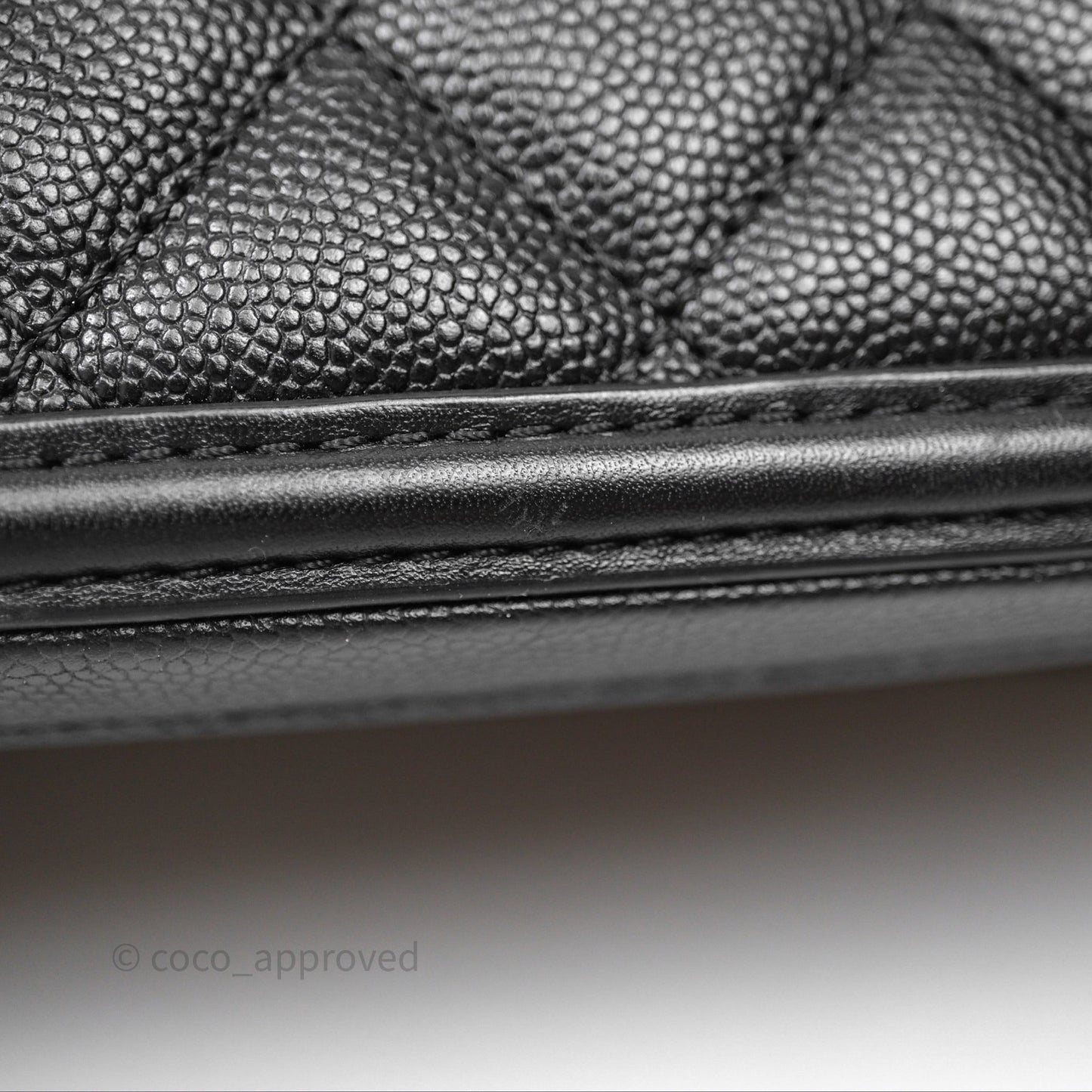 Chanel Quilted Medium CC Filigree Vanity Case Black Caviar Aged Gold Hardware