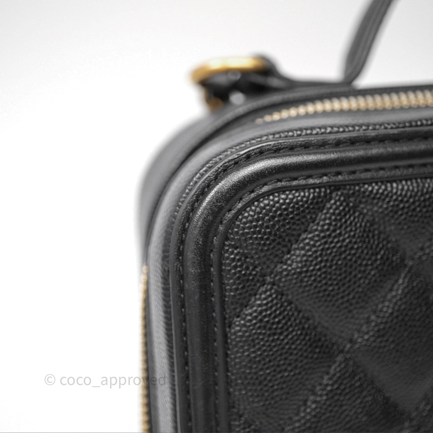Chanel Quilted Medium CC Filigree Vanity Case Black Caviar Aged Gold Hardware
