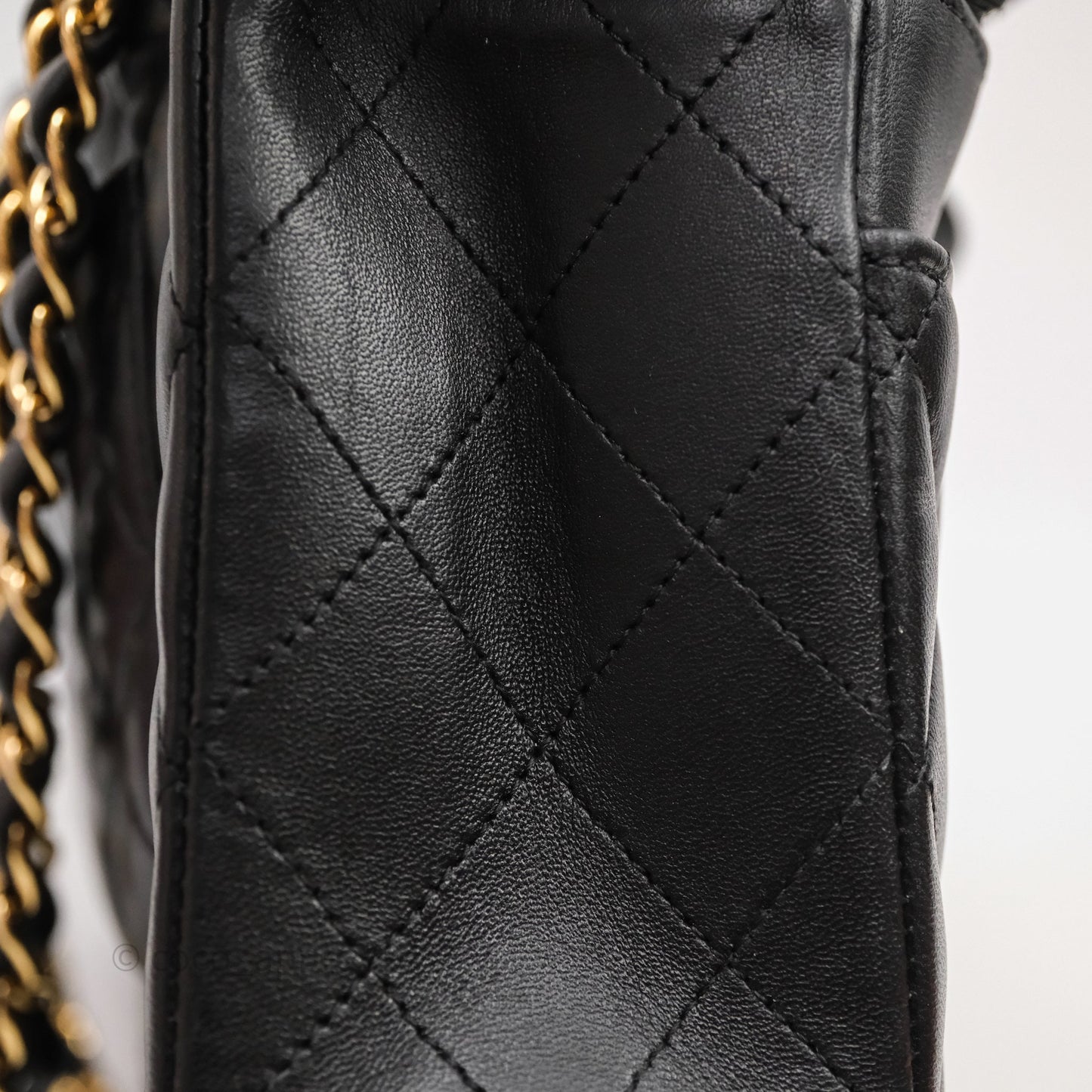 Chanel Classic M/L Medium Flap Quilted Black Lambskin Gold Hardware