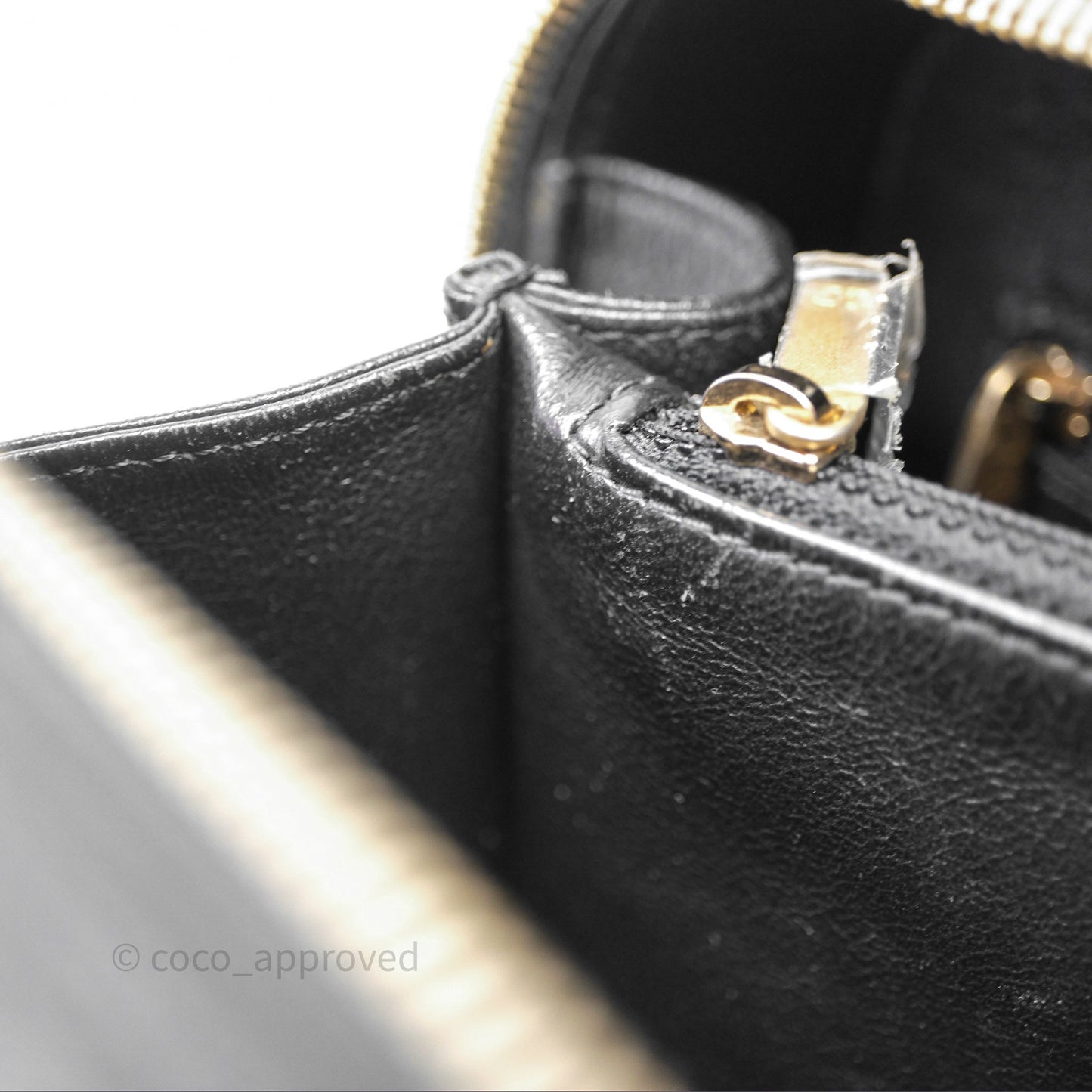 Chanel Quilted Medium CC Filigree Vanity Case Black Caviar Aged Gold Hardware