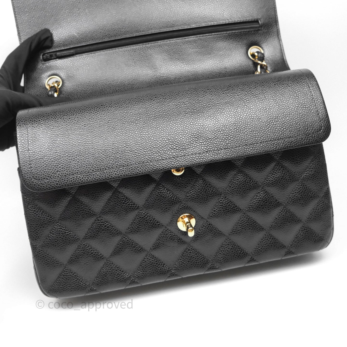Chanel Jumbo Double Flap Quilted Black Caviar Gold Hardware⁣⁣