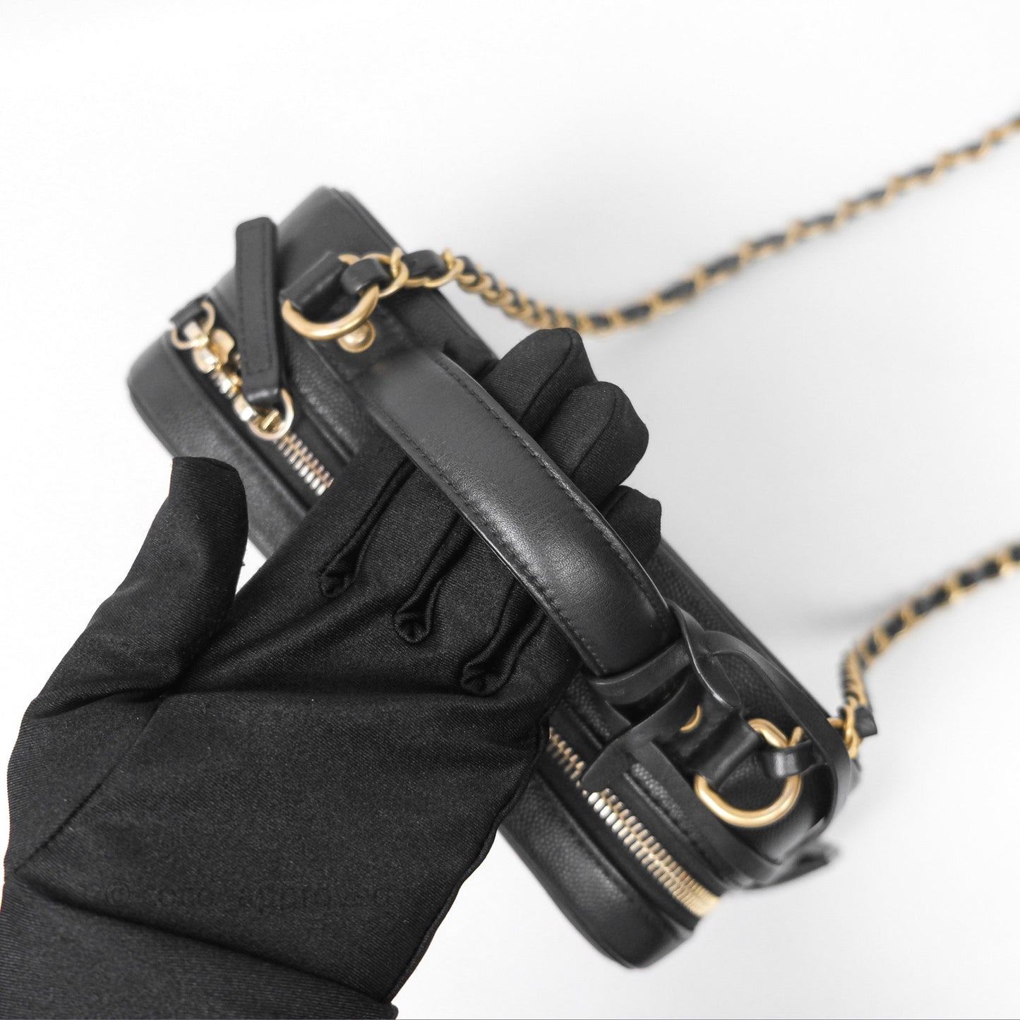 Chanel Quilted Medium CC Filigree Vanity Case Black Caviar Aged Gold Hardware