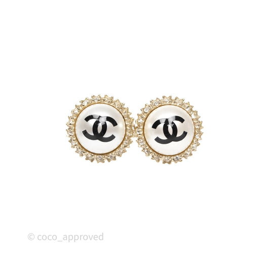 Chanel CC Pearl Crystal Round Earrings Gold Tone 20P