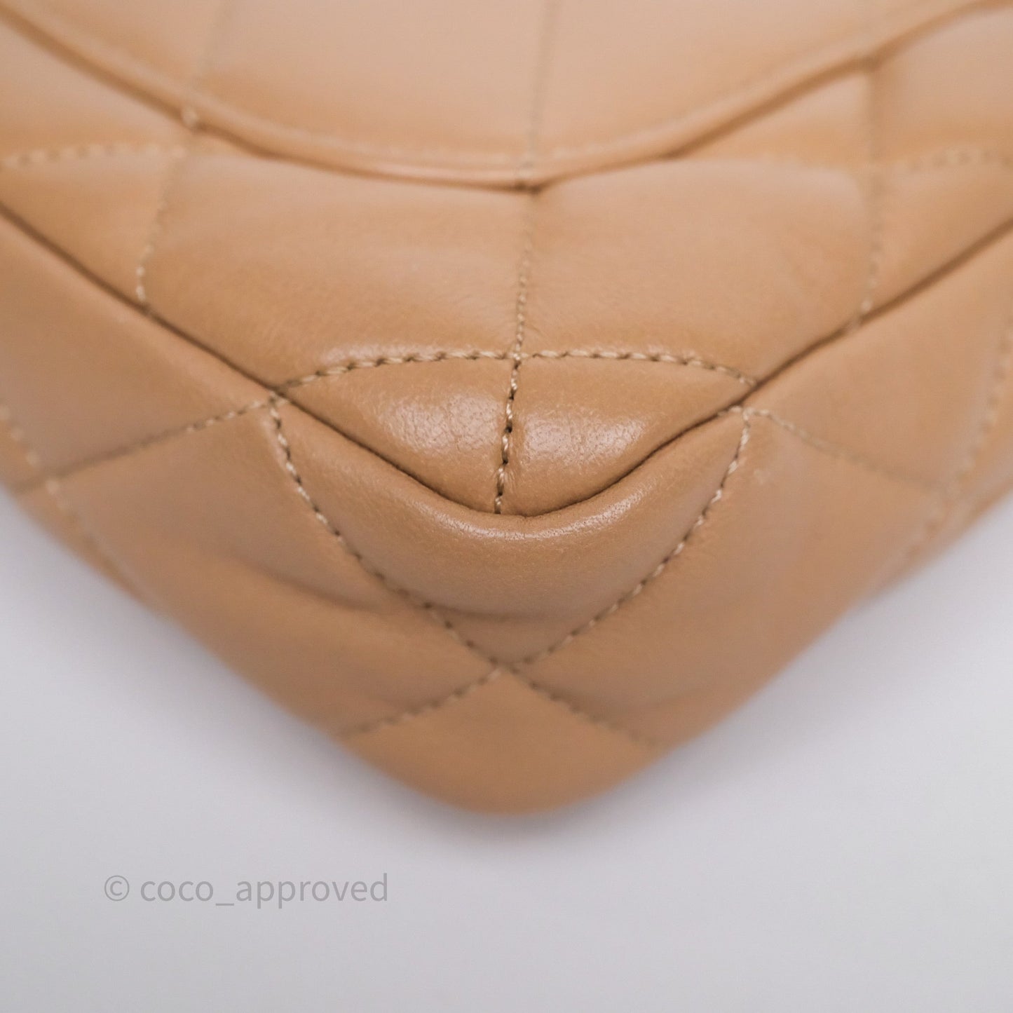 Chanel Small Chunky Chain Flap Bag Lambskin Beige Aged Gold Hardware 22S