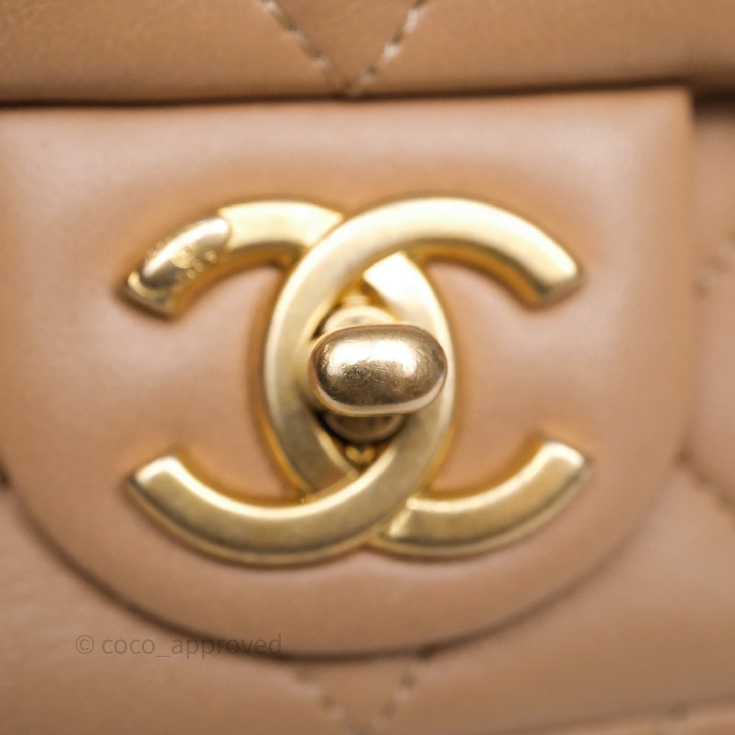 Chanel Small Chunky Chain Flap Bag Lambskin Beige Aged Gold Hardware 22S