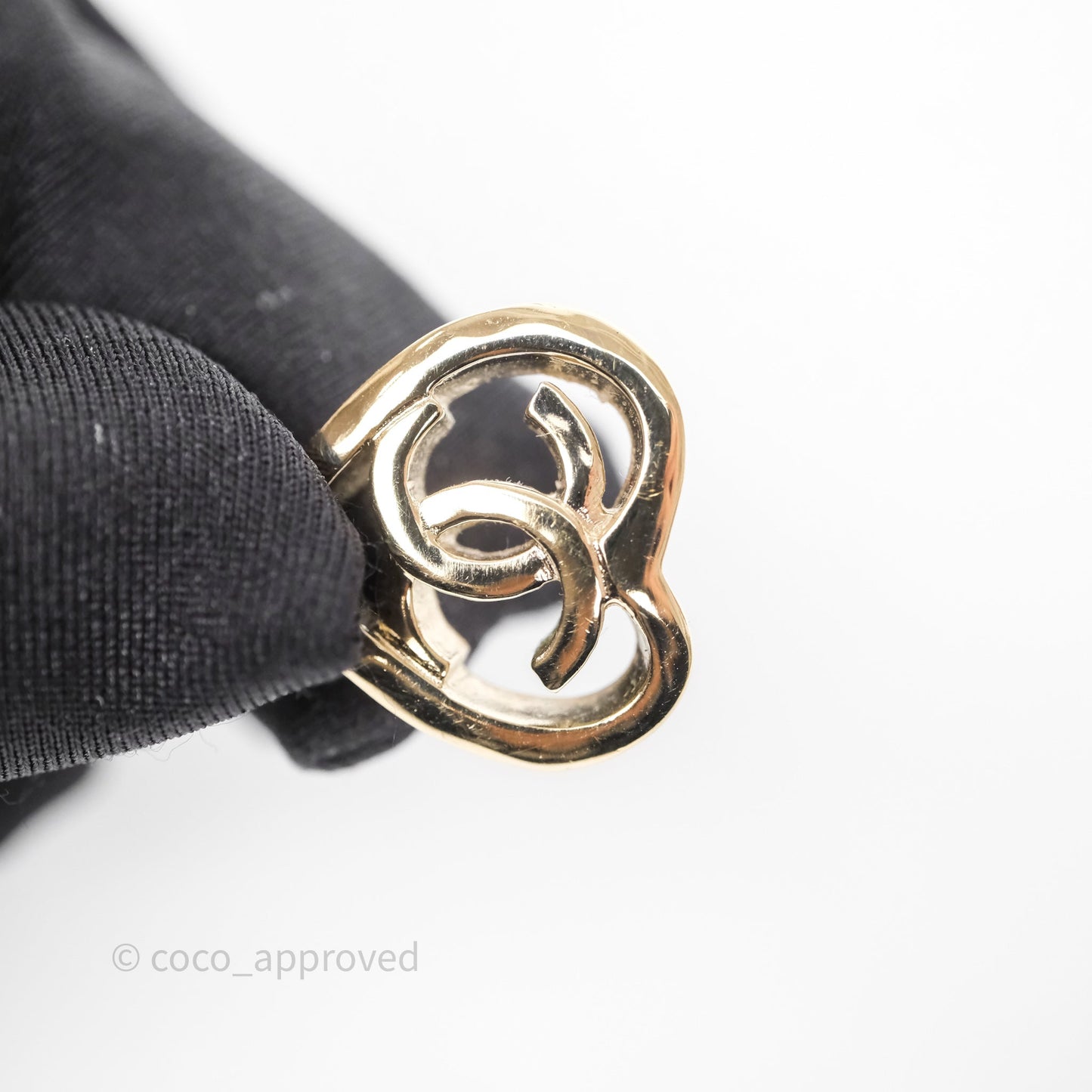 Chanel CC Heart Earrings Gold Tone 22P