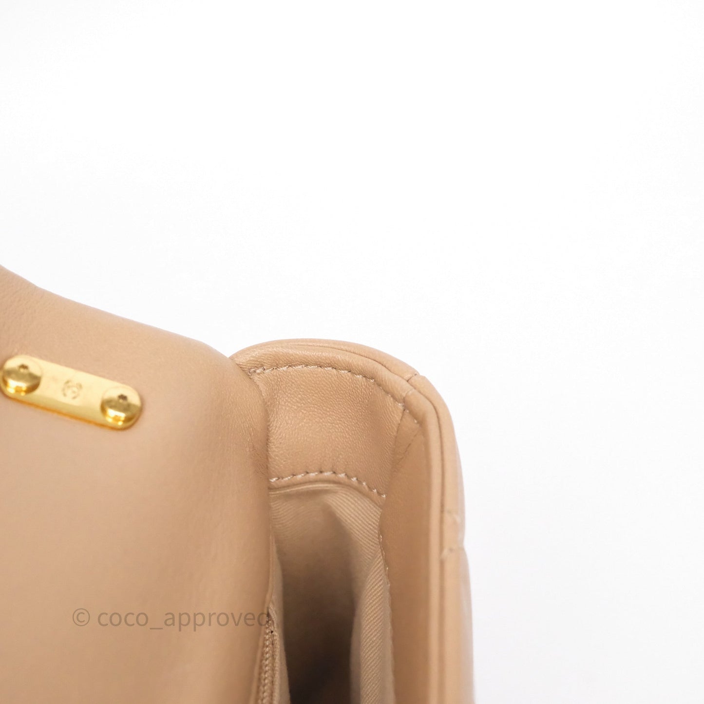 Chanel Small Chunky Chain Flap Bag Lambskin Beige Aged Gold Hardware 22S