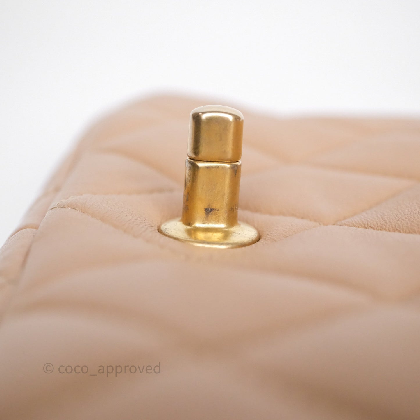 Chanel Small Chunky Chain Flap Bag Lambskin Beige Aged Gold Hardware 22S