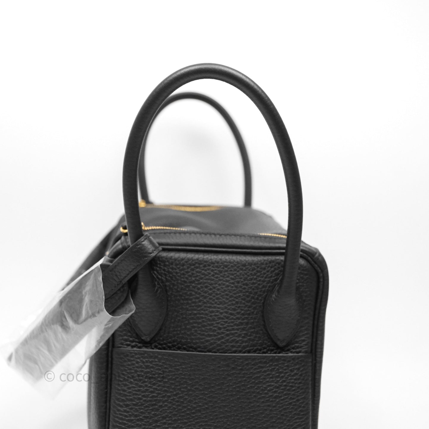 Hermès Lindy 26 Black Noir 89 Clemence Gold Hardware