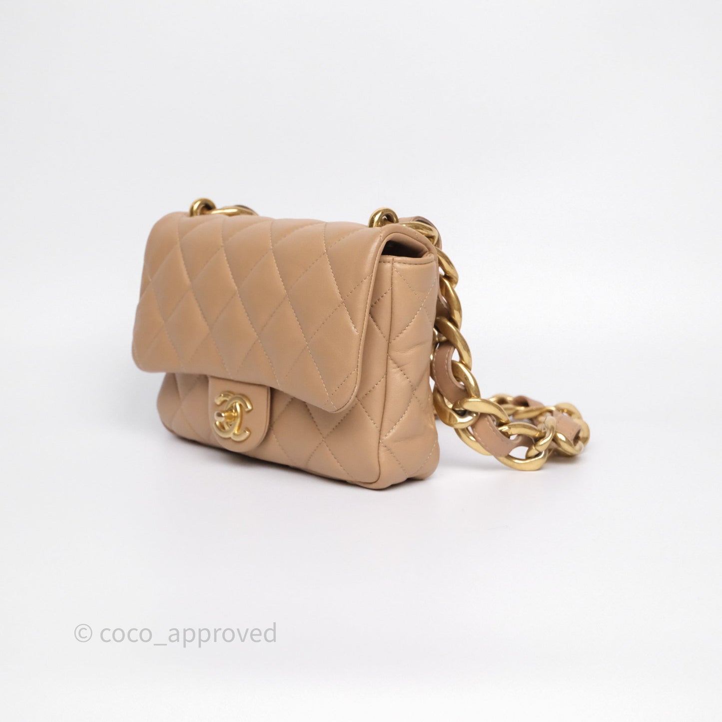 Chanel Small Chunky Chain Flap Bag Lambskin Beige Aged Gold Hardware 22S