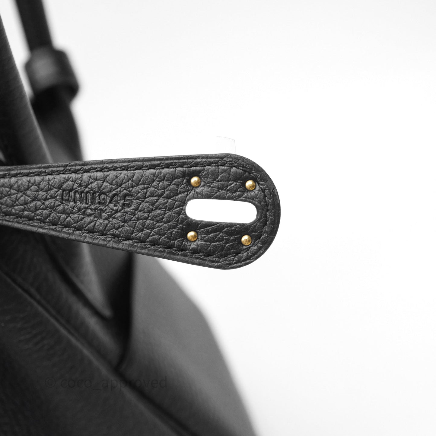 Hermès Lindy 26 Black Noir 89 Clemence Gold Hardware
