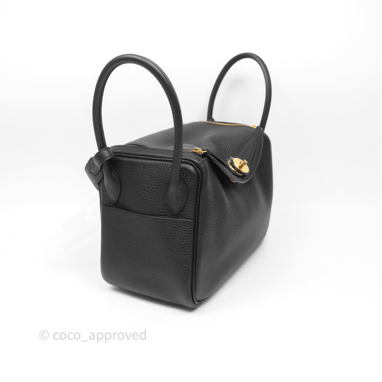 Hermès Lindy 26 Black Noir 89 Clemence Gold Hardware