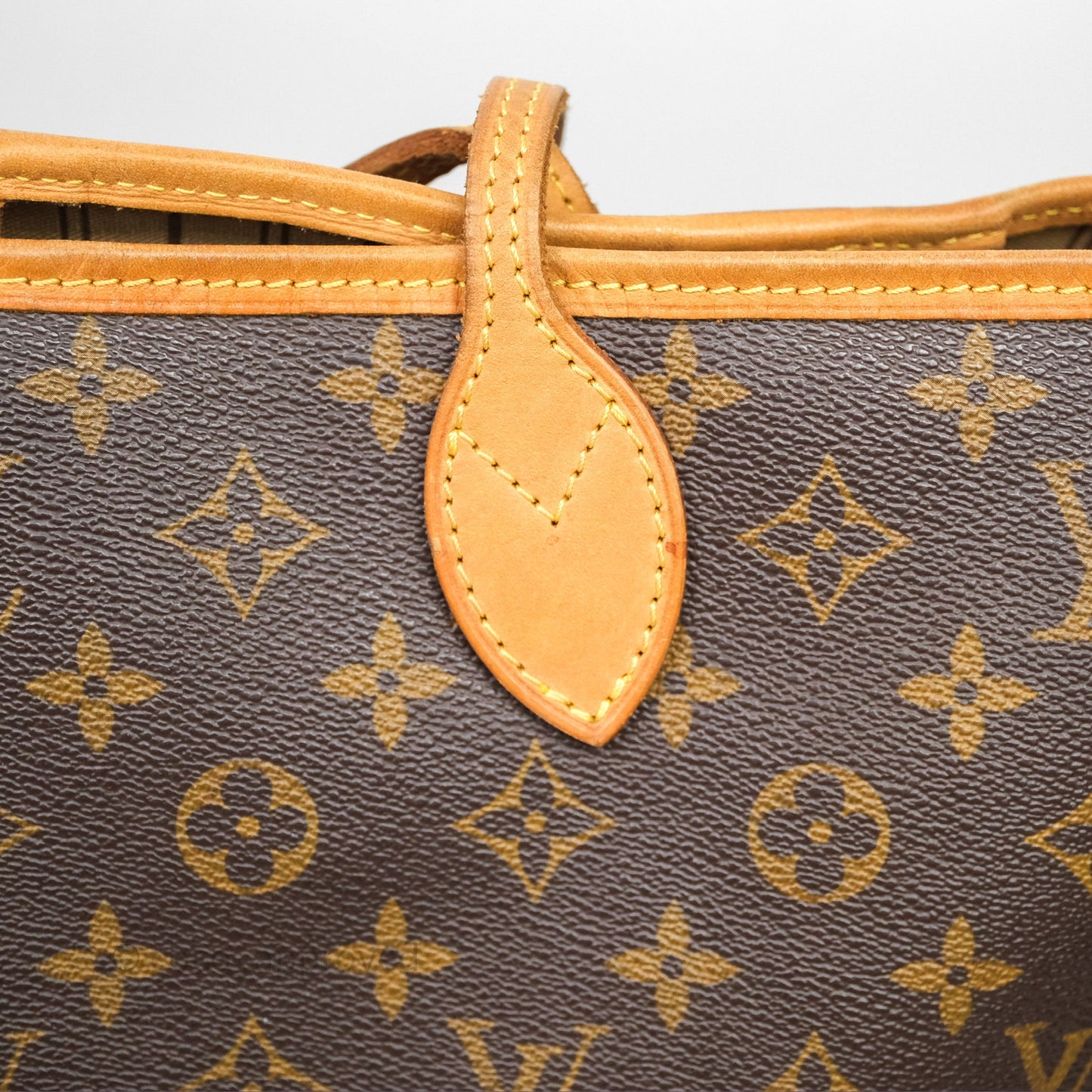 Louis Vuitton Neverfull Tote Bag Monogram Canvas