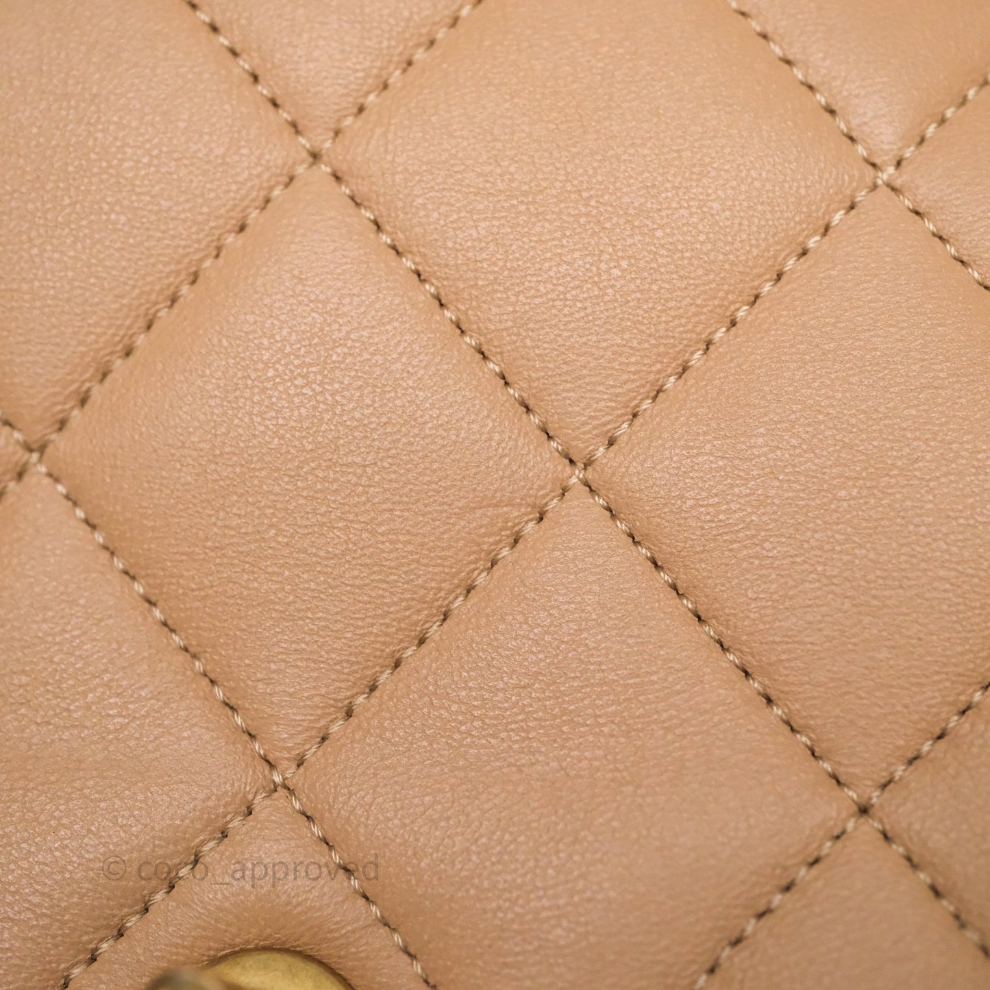 Chanel Small Chunky Chain Flap Bag Lambskin Beige Aged Gold Hardware 22S
