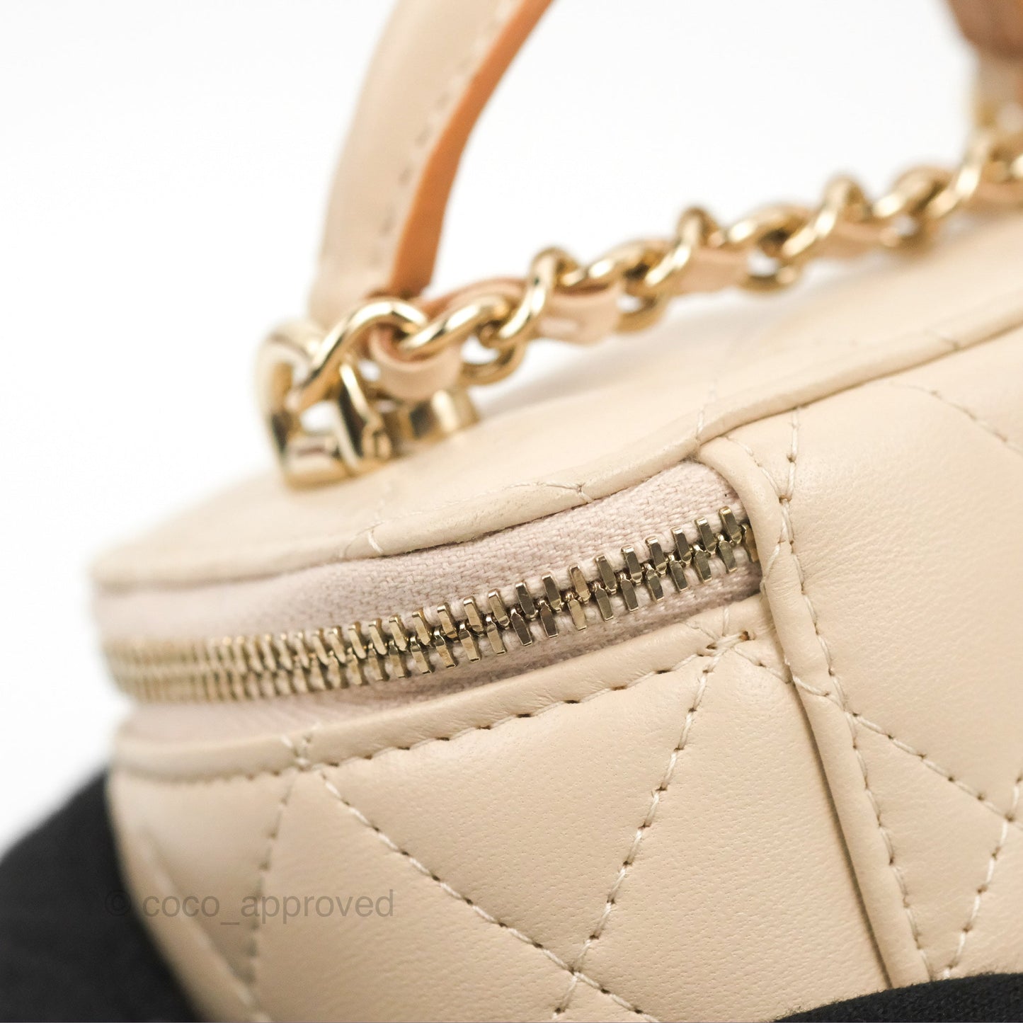 Chanel Mini Top Handle Vanity With Chain Ecru/Beige Lambskin Gold Hardware 23P