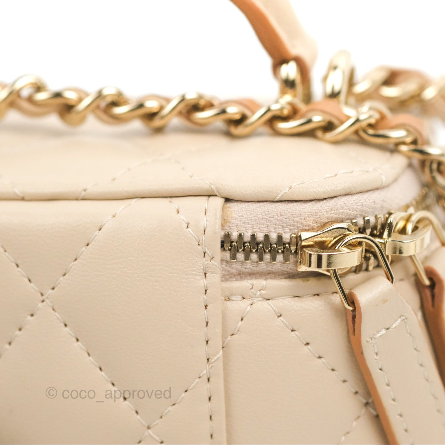 Chanel Mini Top Handle Vanity With Chain Ecru/Beige Lambskin Gold Hardware 23P