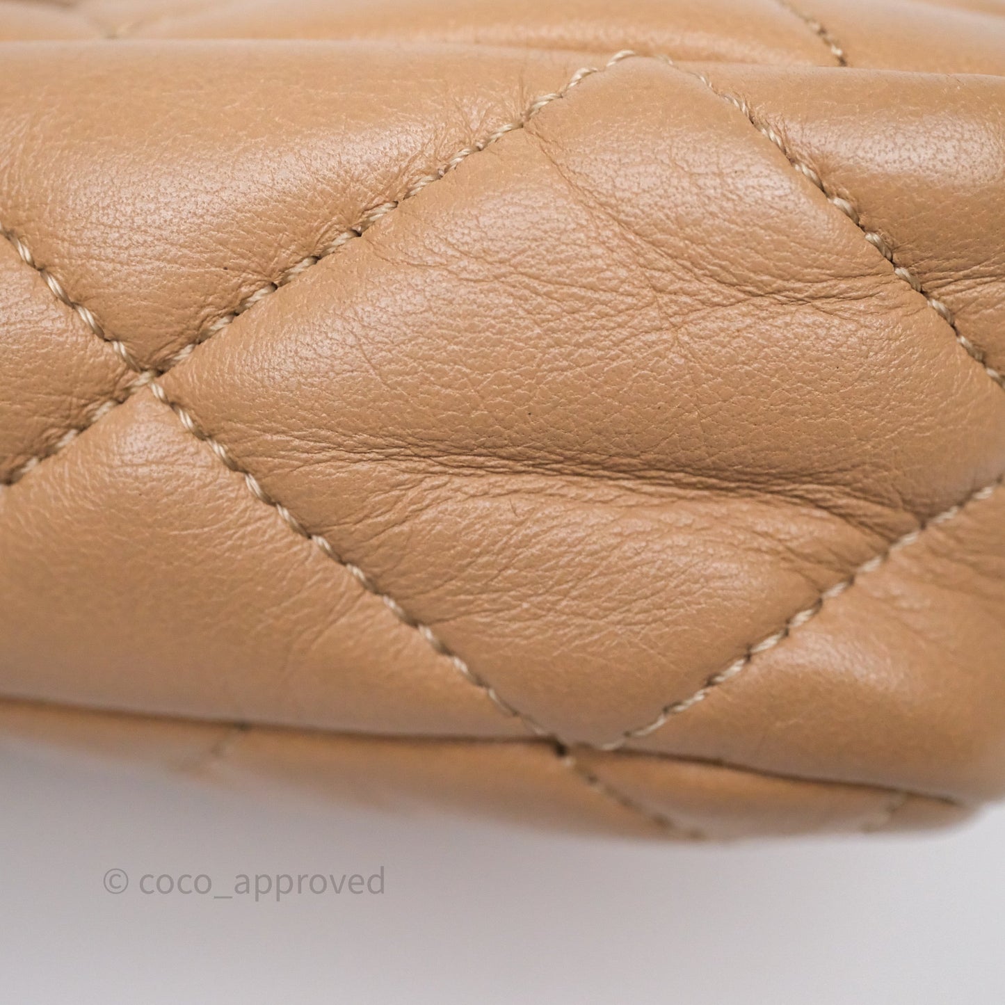 Chanel Small Chunky Chain Flap Bag Lambskin Beige Aged Gold Hardware 22S