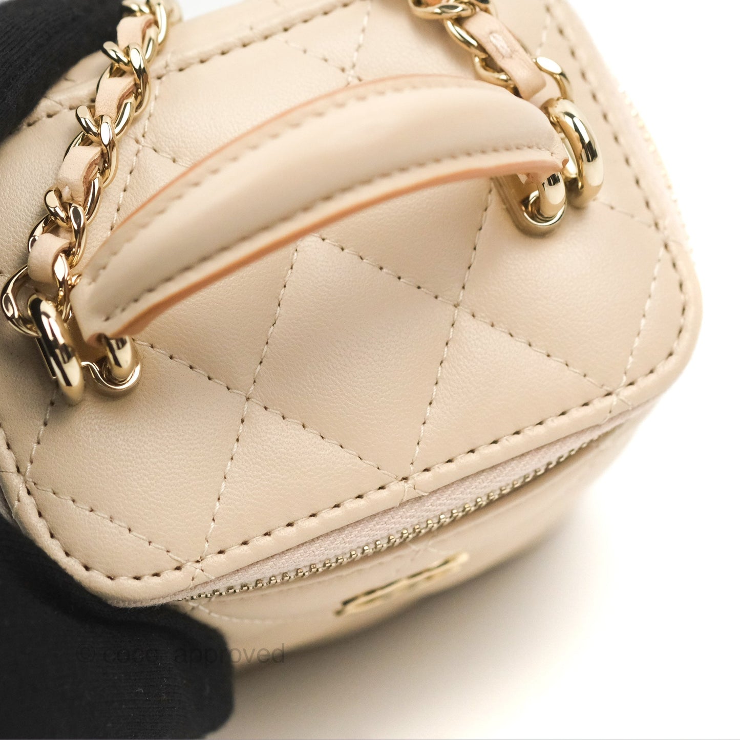 Chanel Mini Top Handle Vanity With Chain Ecru/Beige Lambskin Gold Hardware 23P