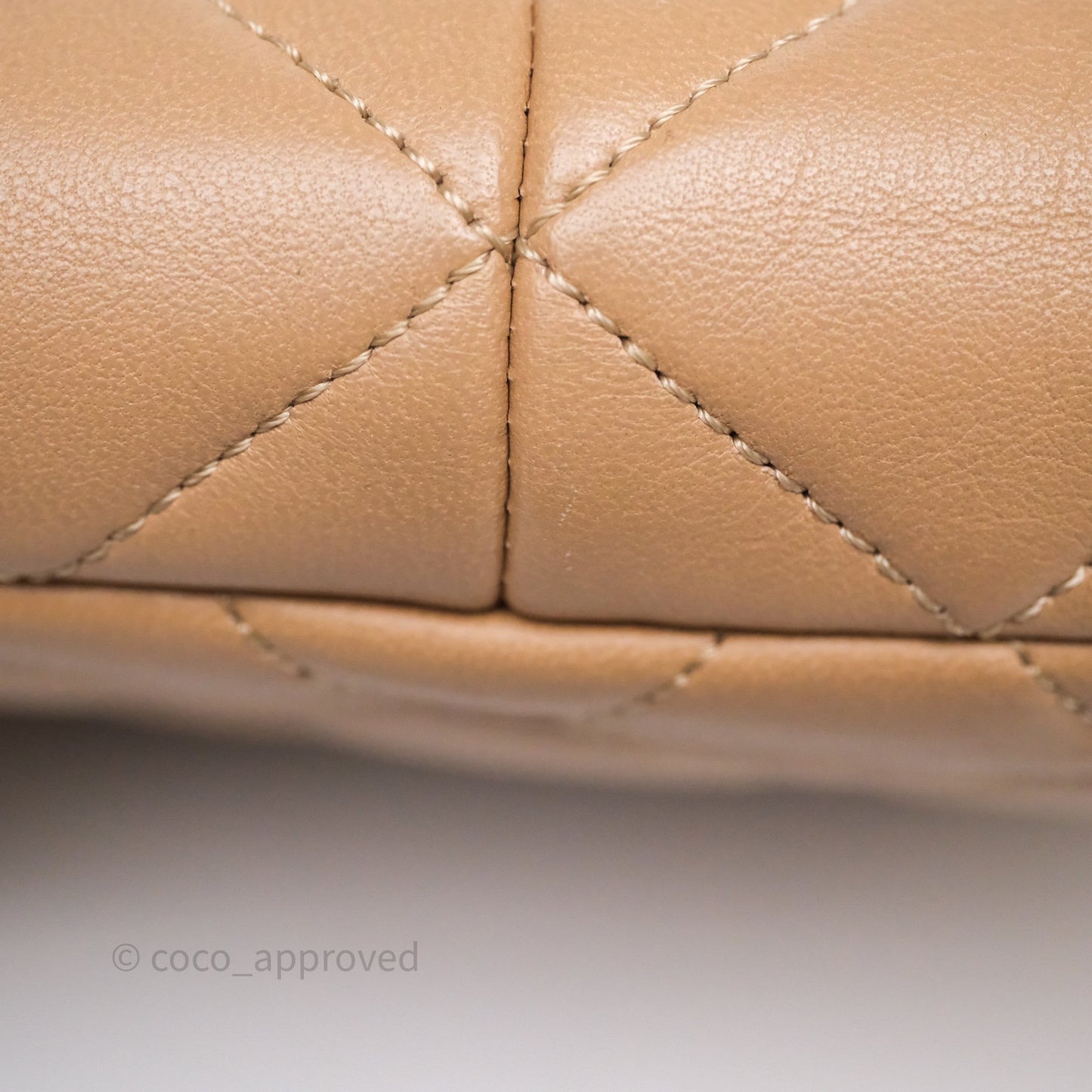 Chanel Small Chunky Chain Flap Bag Lambskin Beige Aged Gold Hardware 22S