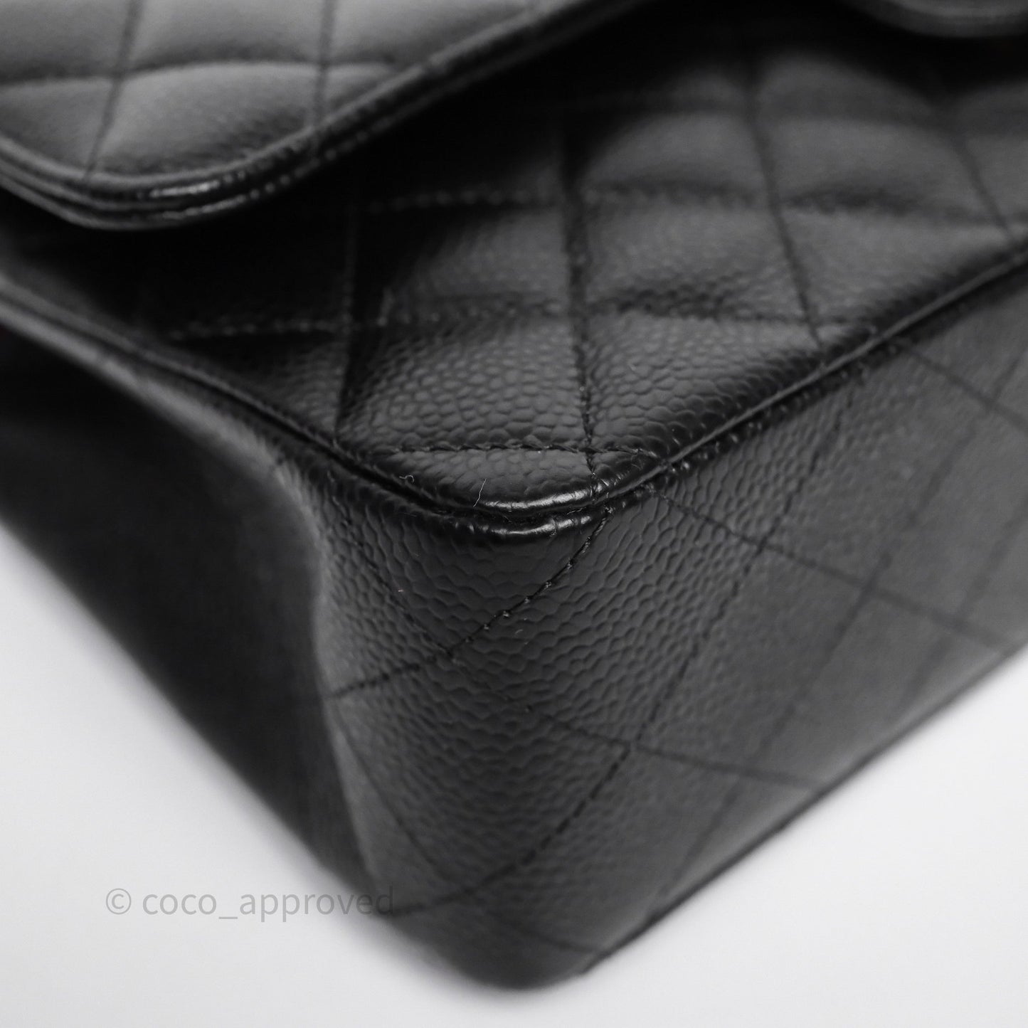 Chanel Classic M/L Medium Flap Quilted Black Caviar Gold Hardware