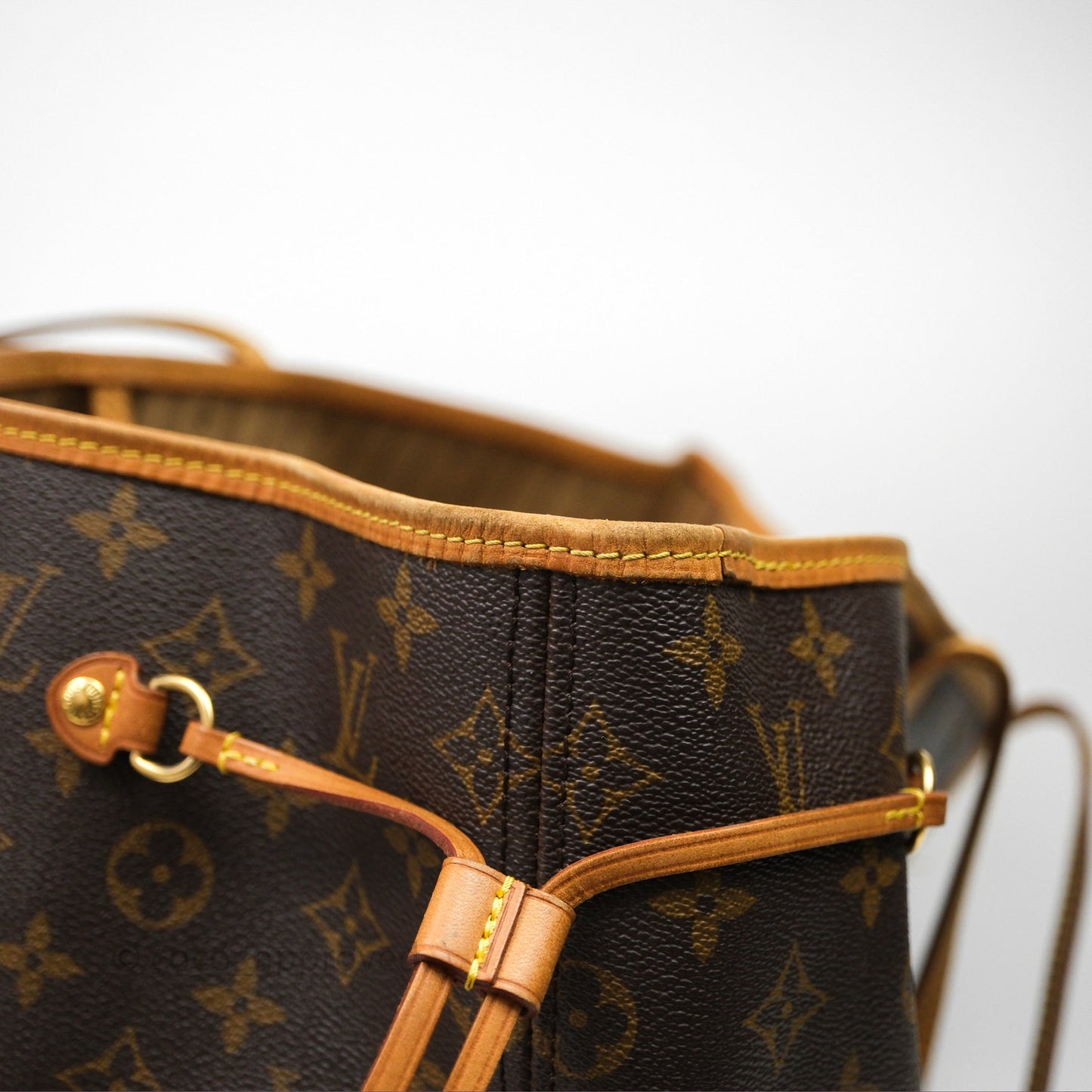 Louis Vuitton Neverfull Tote Bag Monogram Canvas