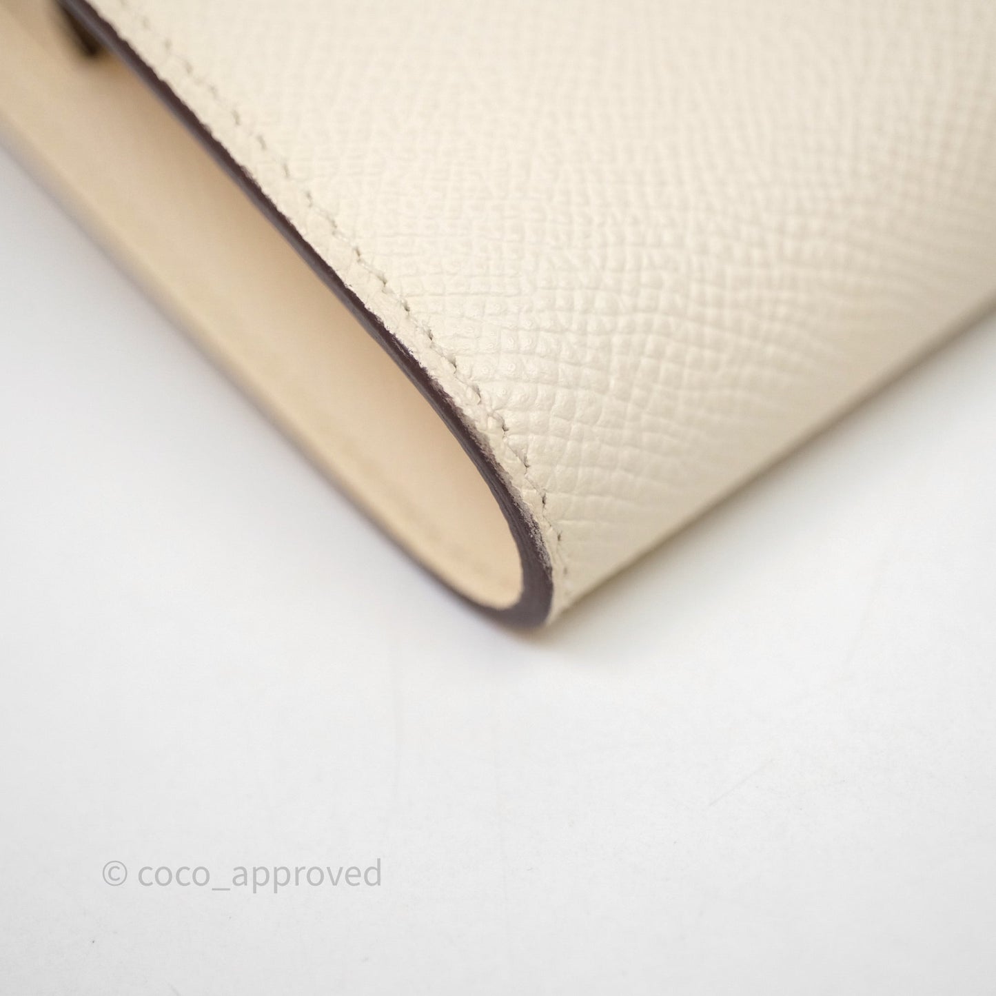 Hermès Kelly To Go Wallet Nata Epsom Gold Hardware