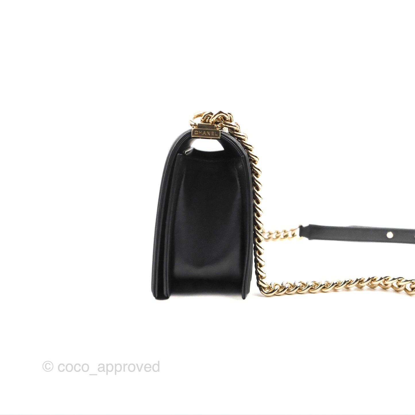 Chanel Chevron Medium Boy Black Calfskin Gold Hardware