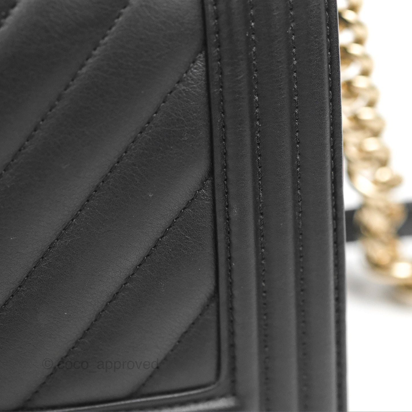 Chanel Chevron Medium Boy Black Calfskin Gold Hardware