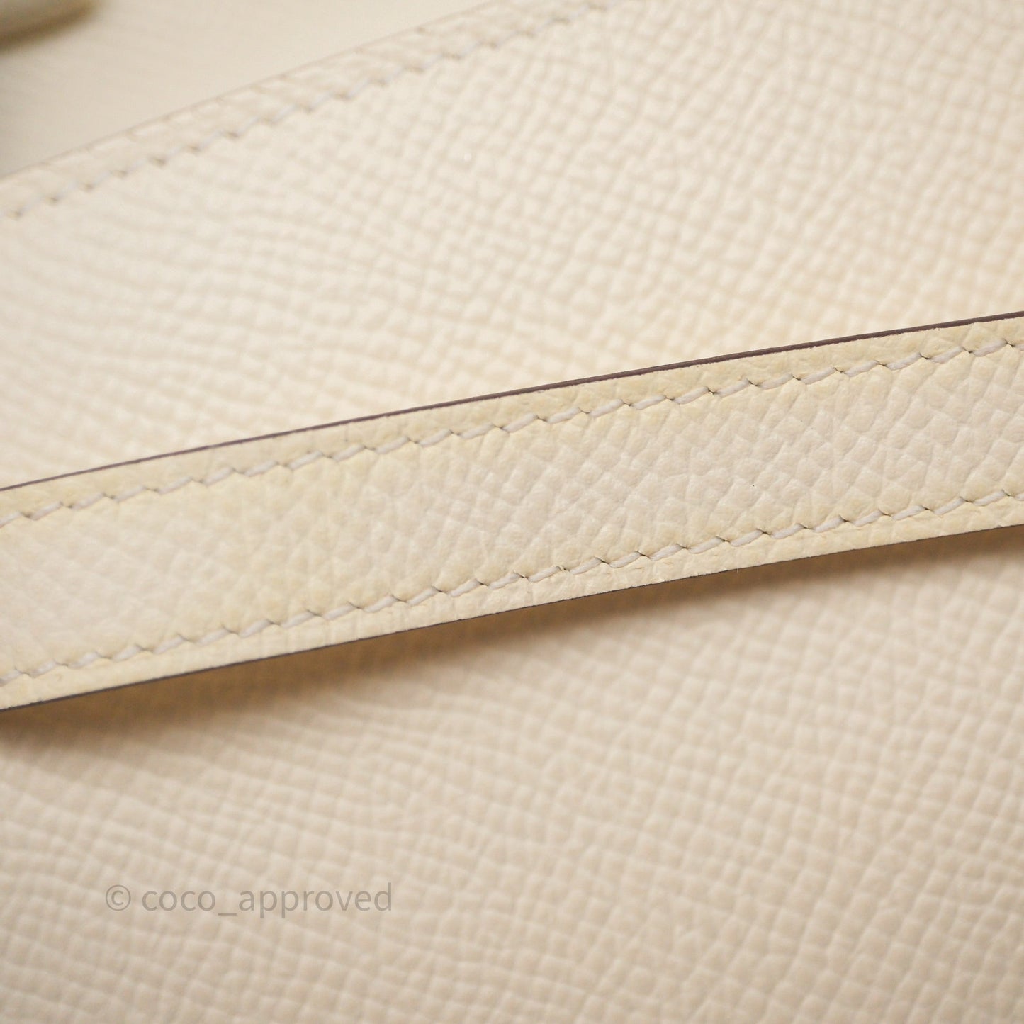 Hermès Kelly To Go Wallet Nata Epsom Gold Hardware