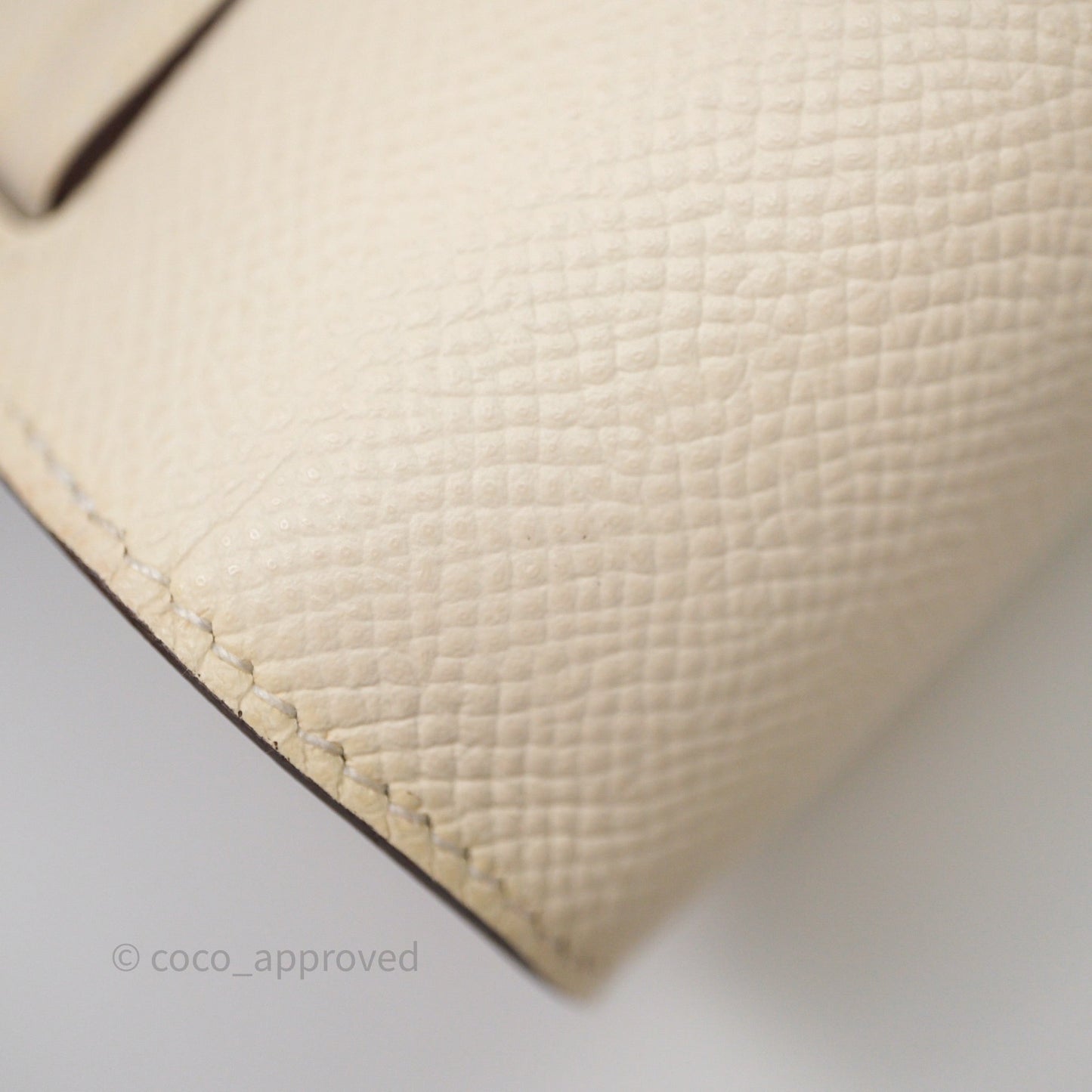 Hermès Kelly To Go Wallet Nata Epsom Gold Hardware
