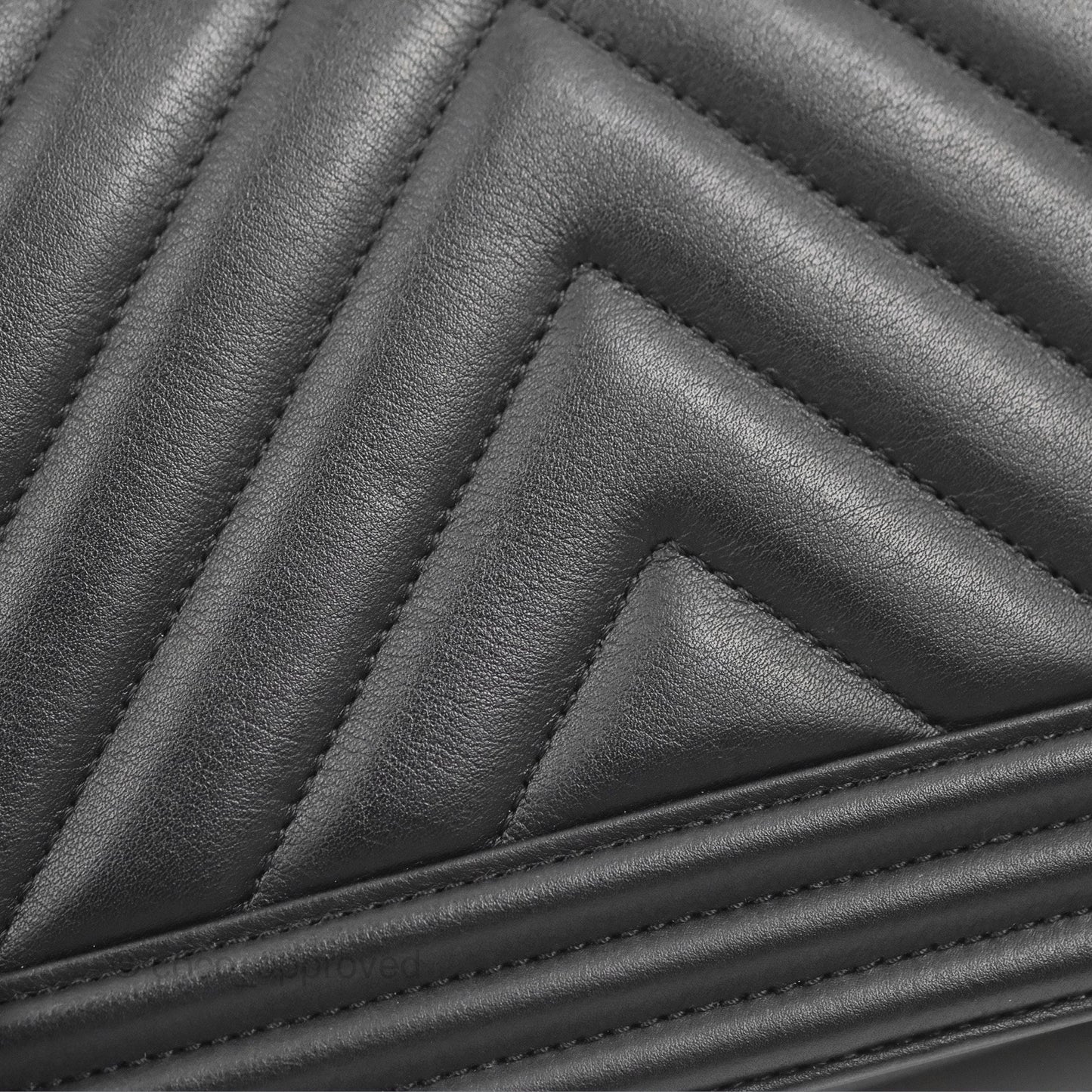 Chanel Chevron Medium Boy Black Calfskin Gold Hardware