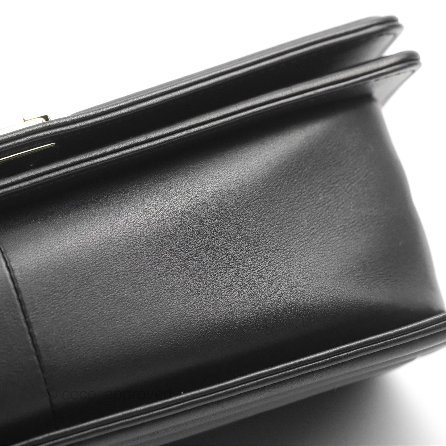 Chanel Chevron Medium Boy Black Calfskin Gold Hardware