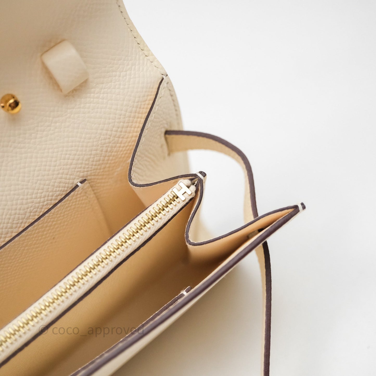 Hermès Kelly To Go Wallet Nata Epsom Gold Hardware
