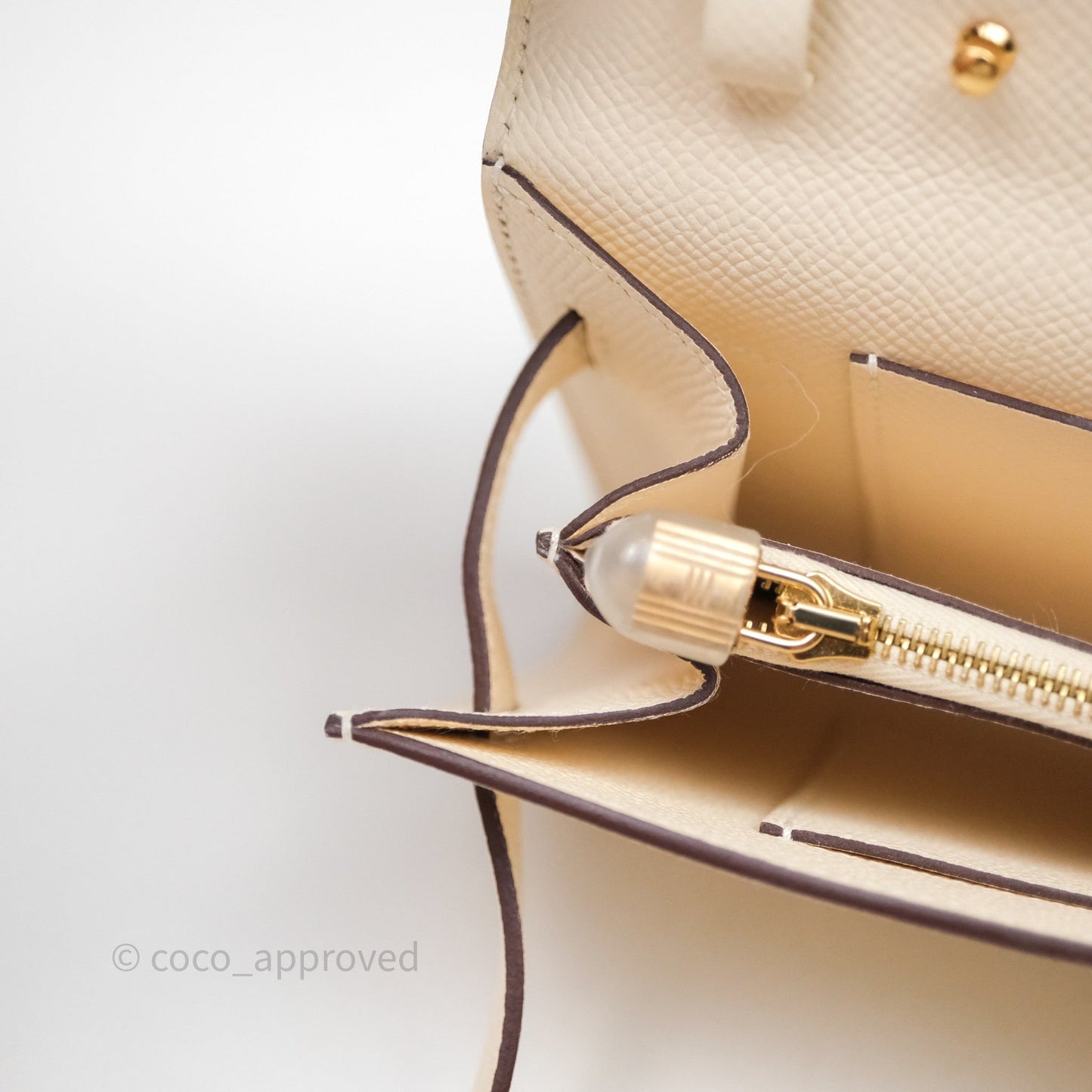 Hermès Kelly To Go Wallet Nata Epsom Gold Hardware