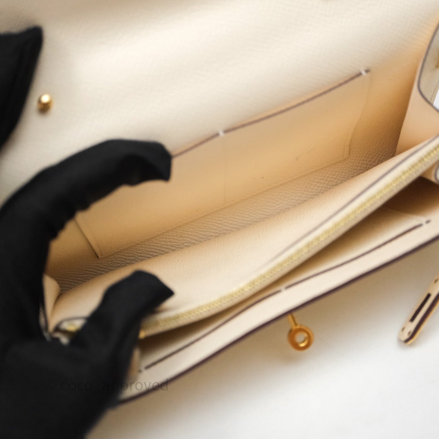 Hermès Kelly To Go Wallet Nata Epsom Gold Hardware
