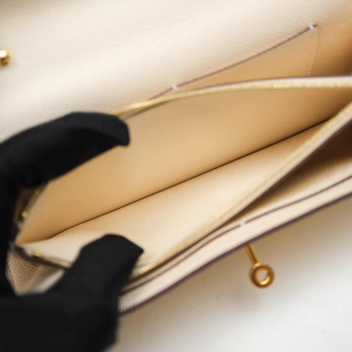 Hermès Kelly To Go Wallet Nata Epsom Gold Hardware