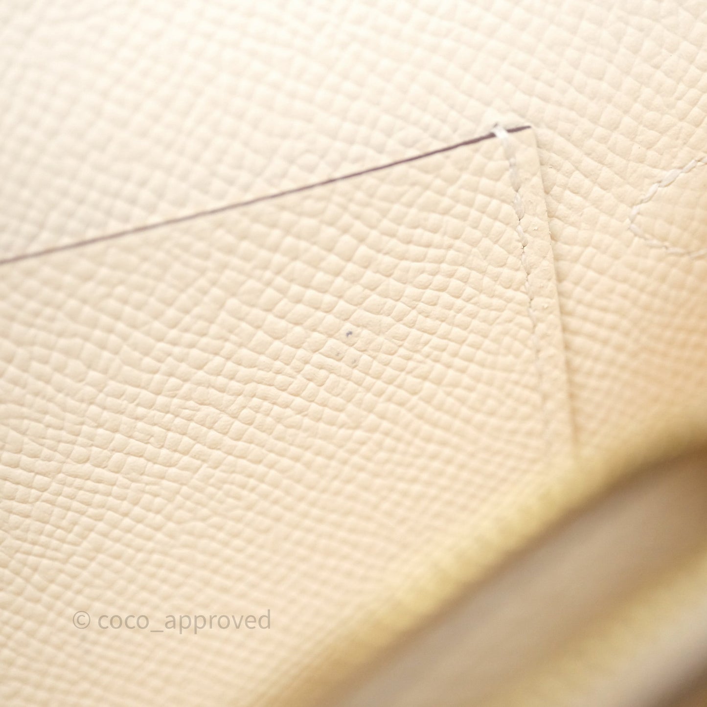 Hermès Kelly To Go Wallet Nata Epsom Gold Hardware