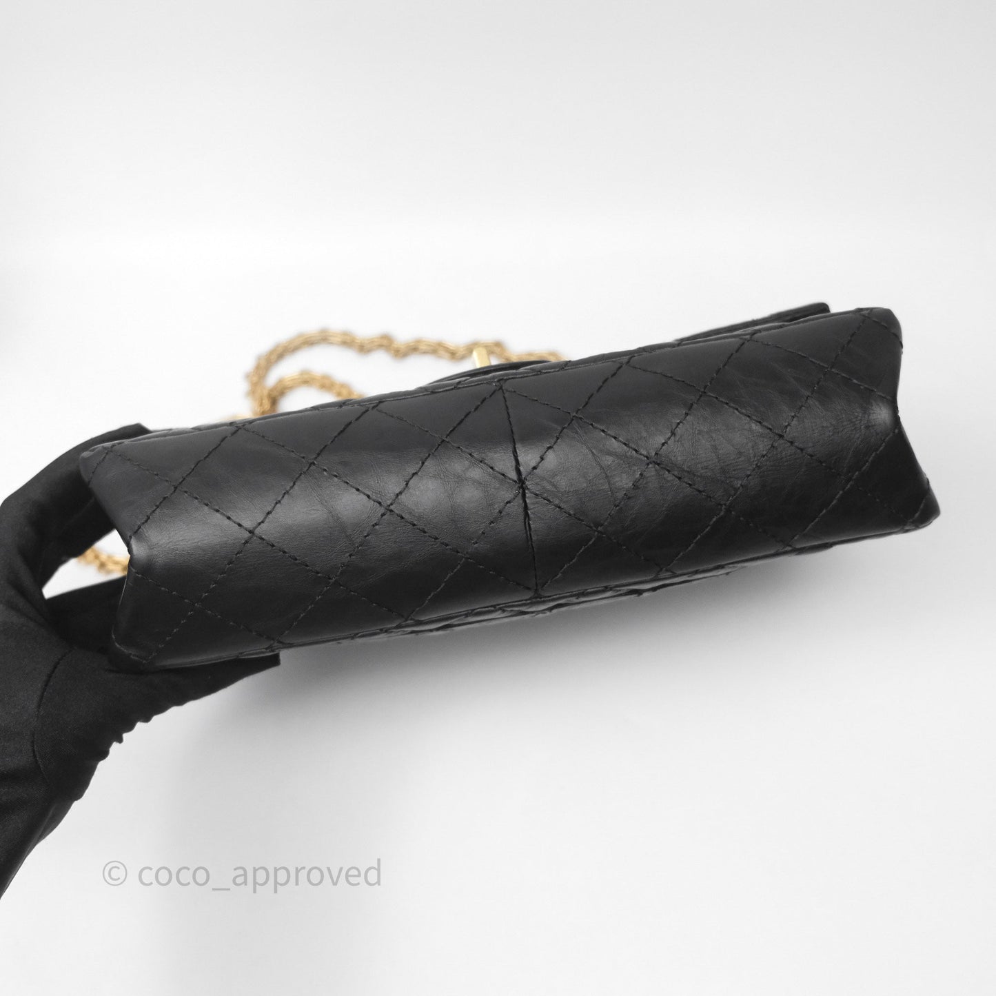 Chanel Reissue 226 Quilted Aged Calfskin Black Aged Gold Hardware