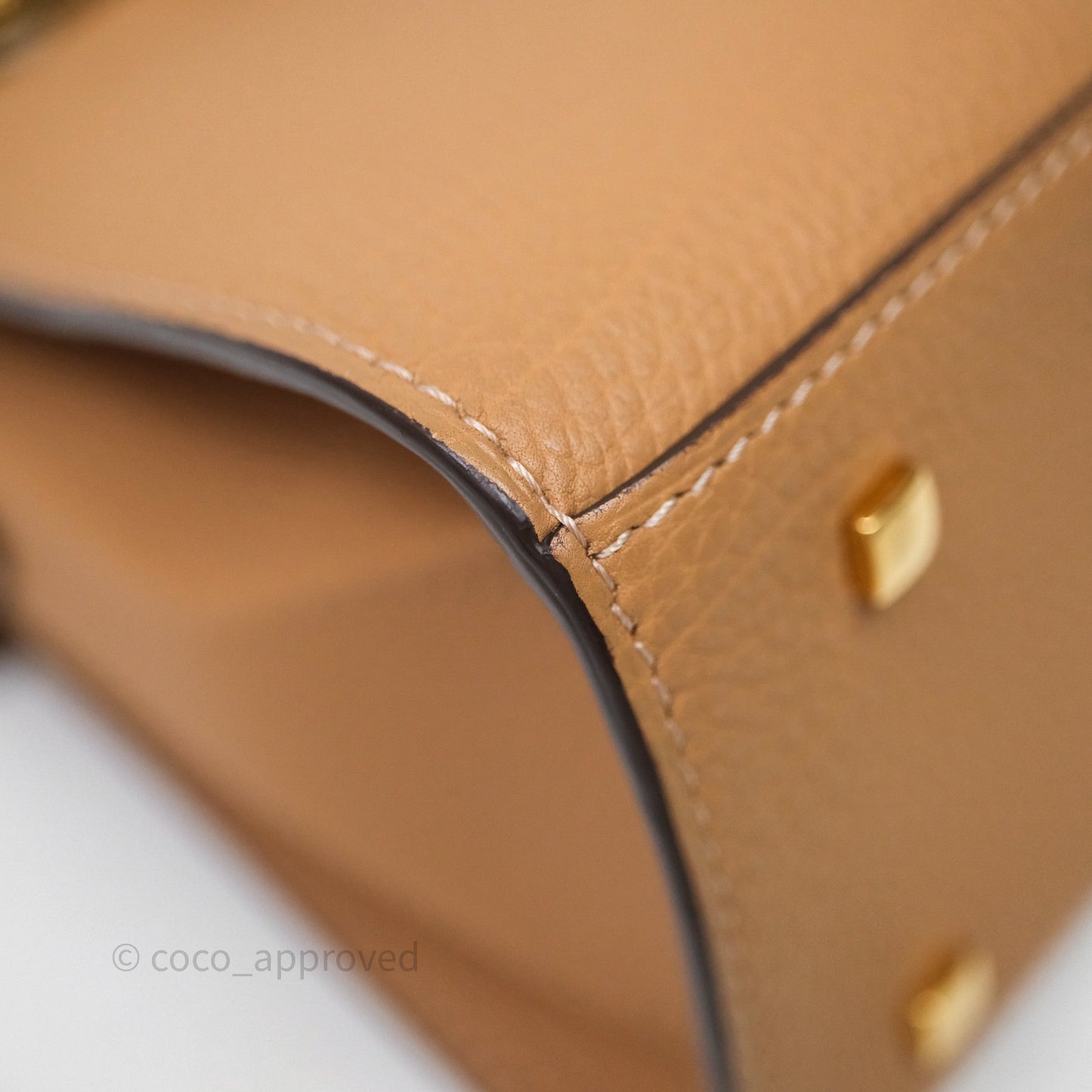 Delvaux Tempête Brown Supple Calfskin Gold Hardware