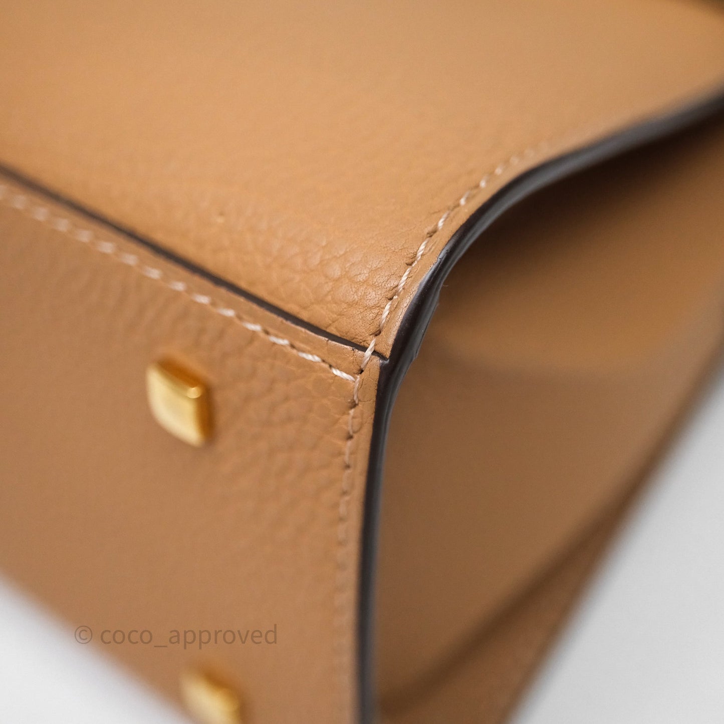 Delvaux Tempête Brown Supple Calfskin Gold Hardware