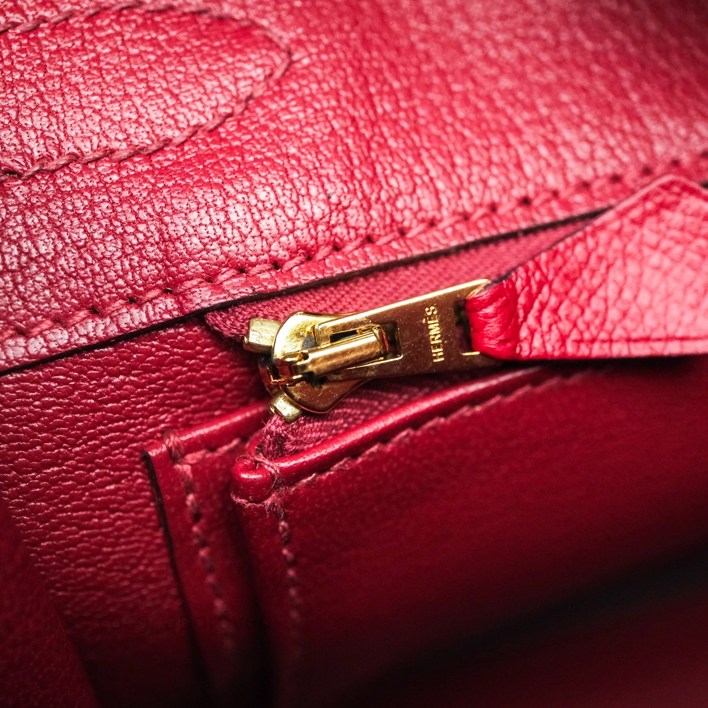 Hermès Birkin 30 Rouge Grenat Epsom Gold Hardware