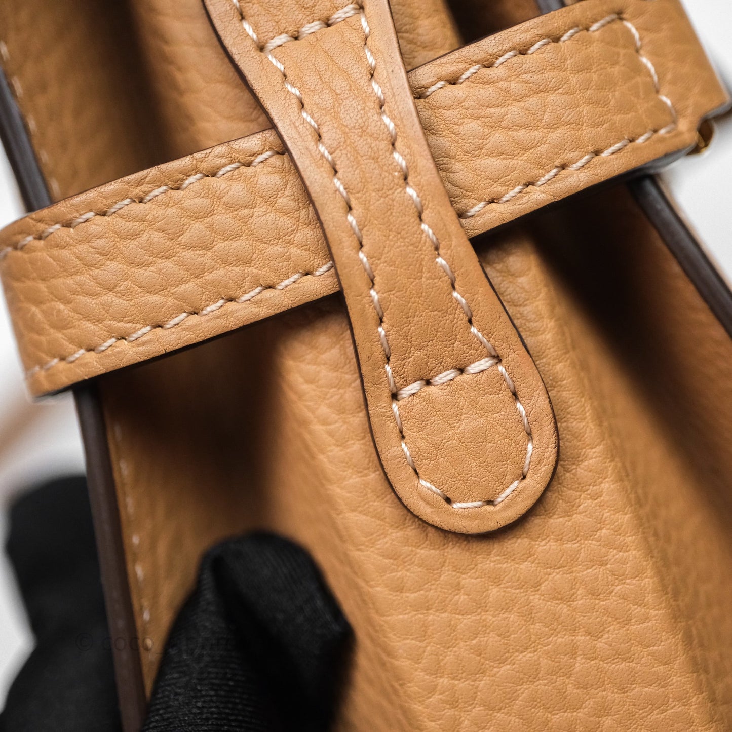 Delvaux Tempête Brown Supple Calfskin Gold Hardware