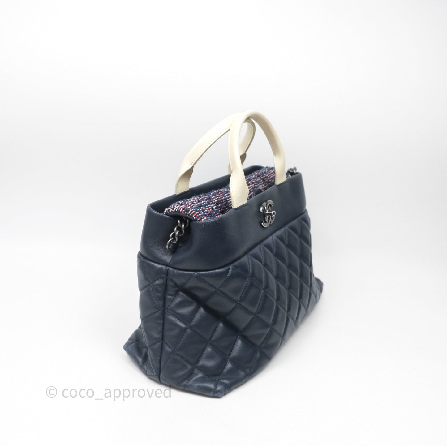 Chanel Quilted Portobello Tote Bag Tweed Lambskin Ruthenium Hardware