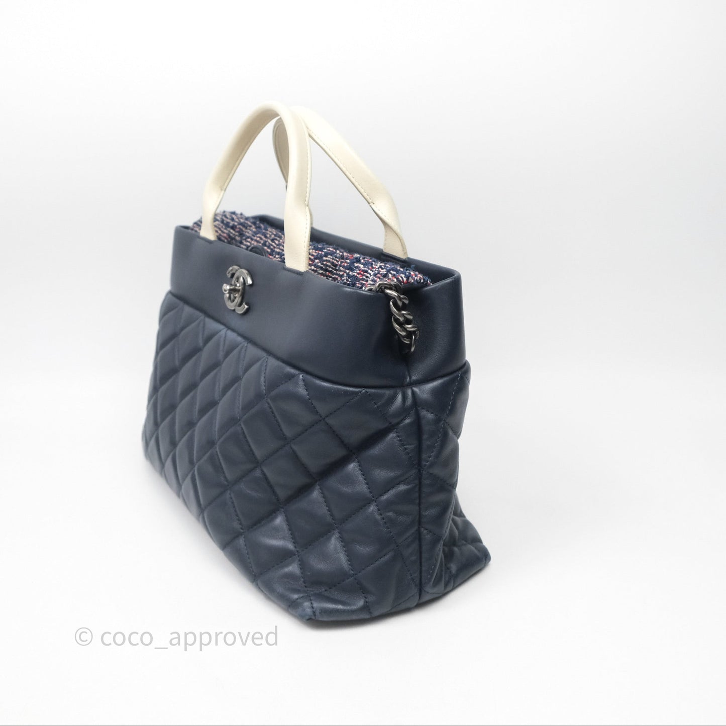 Chanel Quilted Portobello Tote Bag Tweed Lambskin Ruthenium Hardware