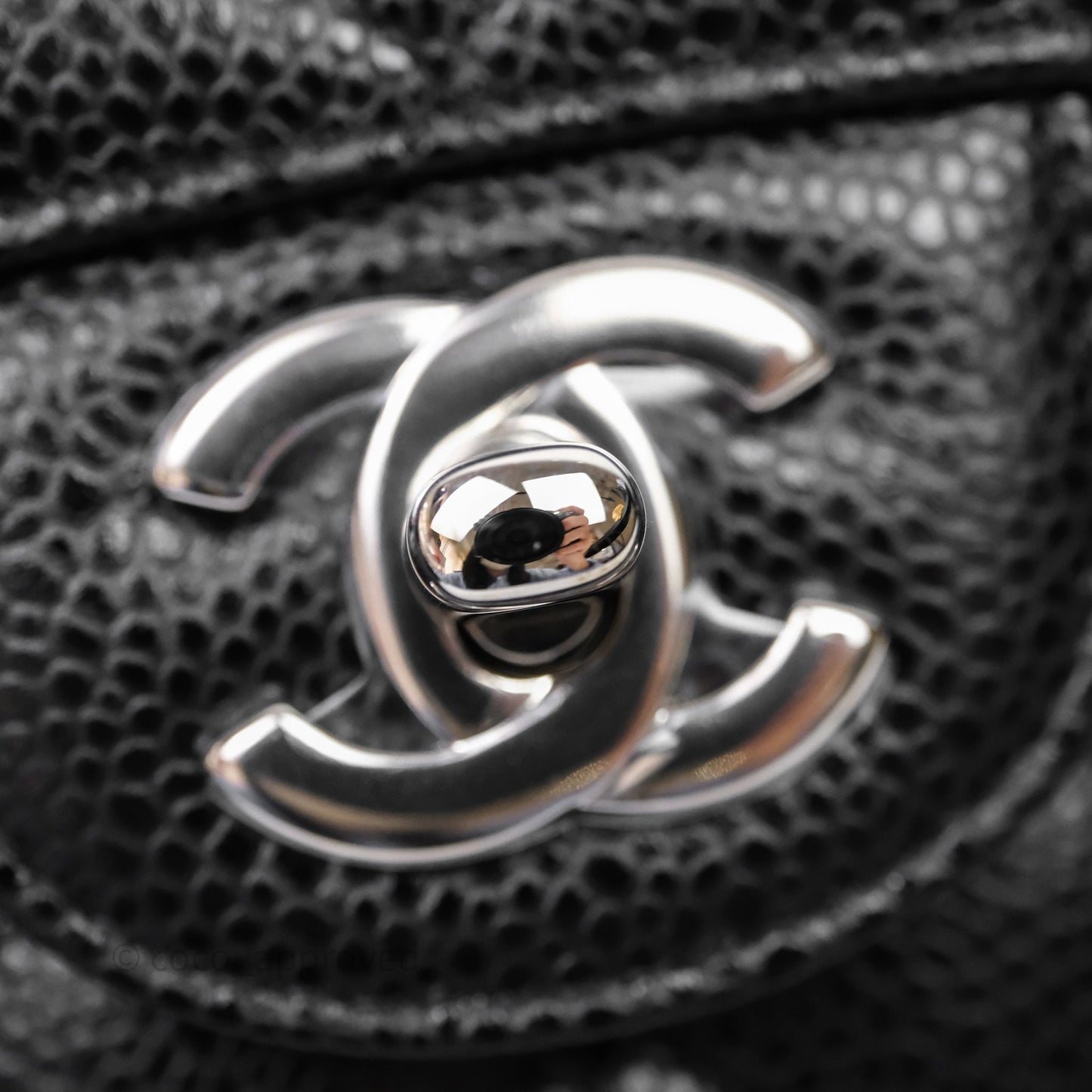 Chanel Classic M/L Medium Flap Quilted Black Caviar Silver Hardware