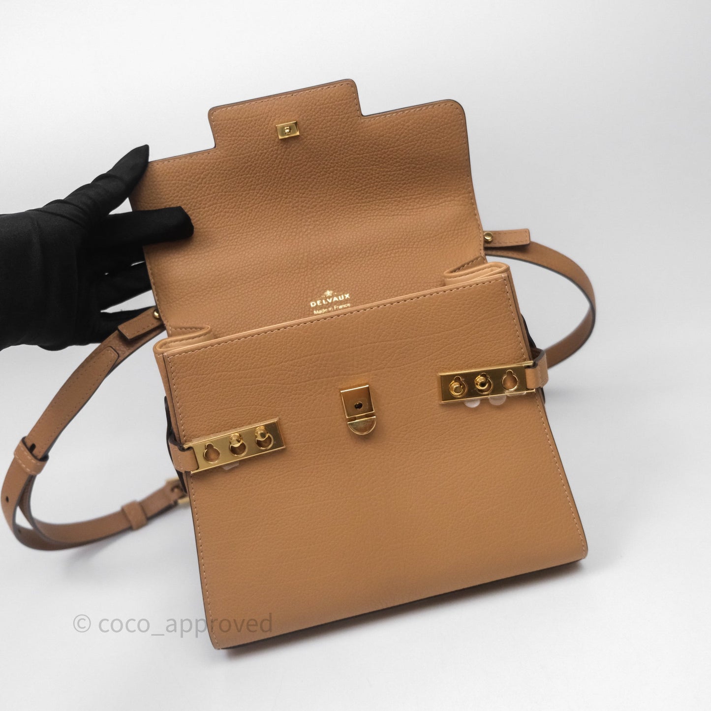 Delvaux Tempête Brown Supple Calfskin Gold Hardware