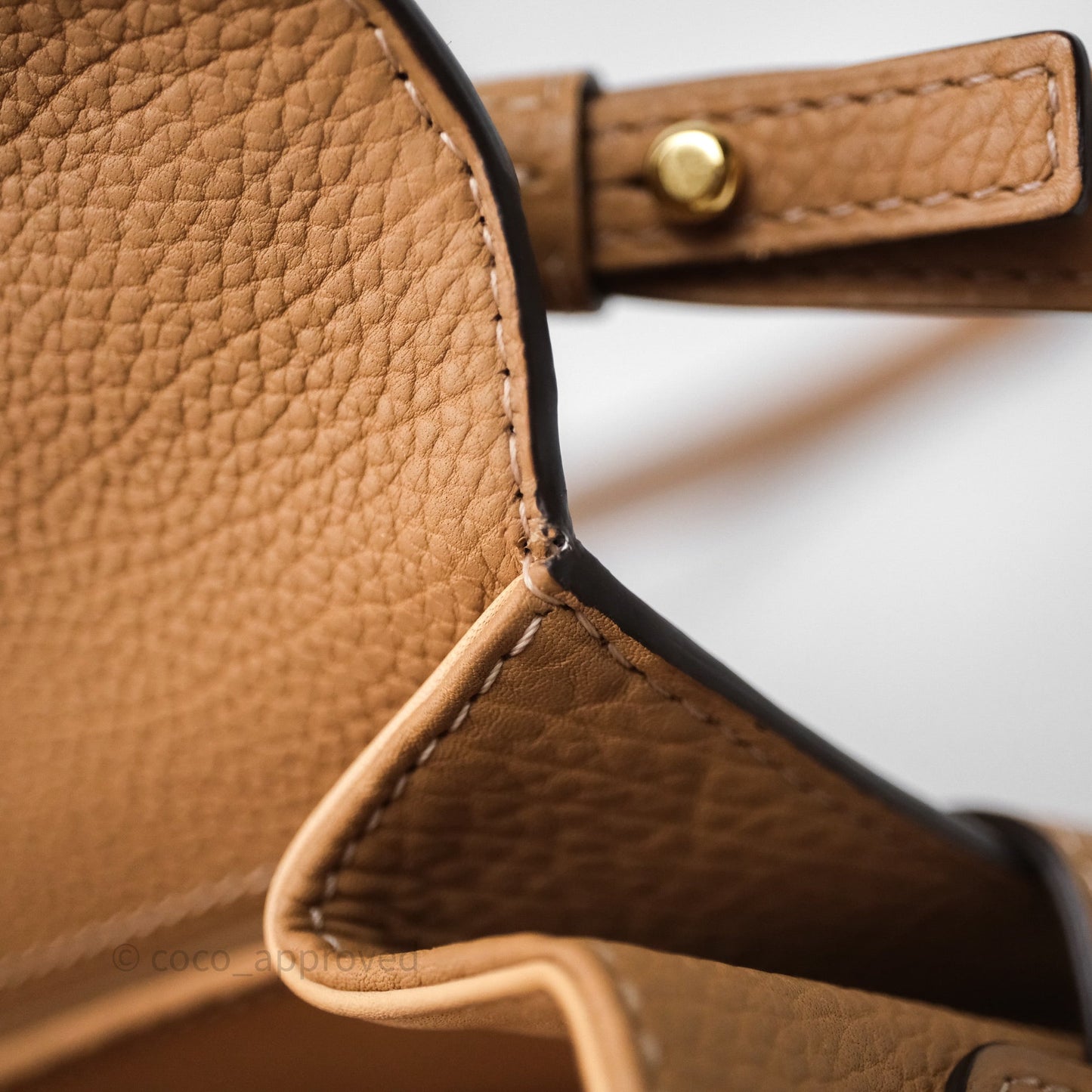 Delvaux Tempête Brown Supple Calfskin Gold Hardware