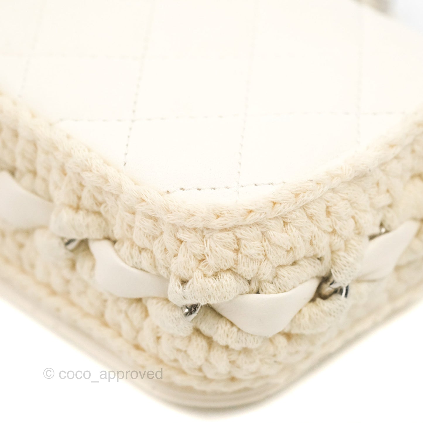 LChanel Mini Bag White Lambskin Crochet Gold Hardware 22C
